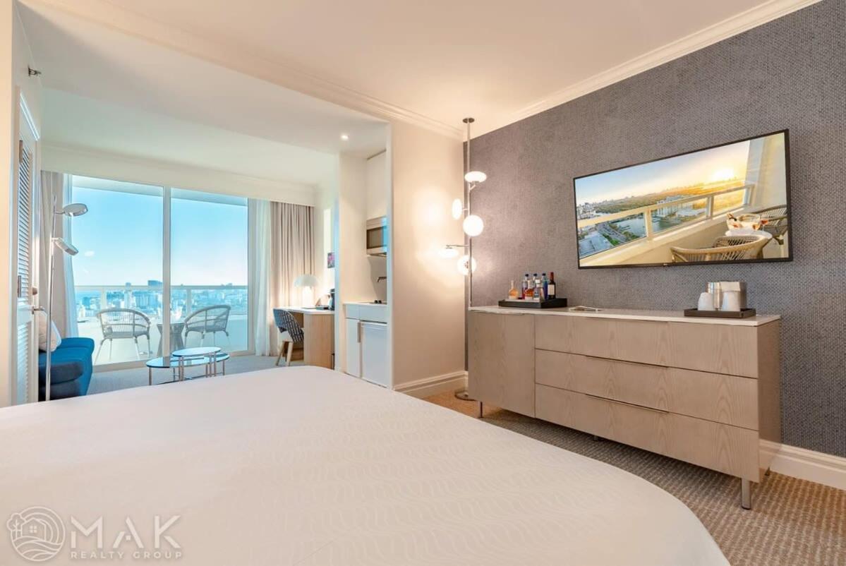 Fontainebleau Resort High Floor W Ocean Views 迈阿密海滩 外观 照片